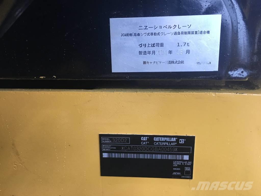 CAT 320 D2 L حفارات زحافة