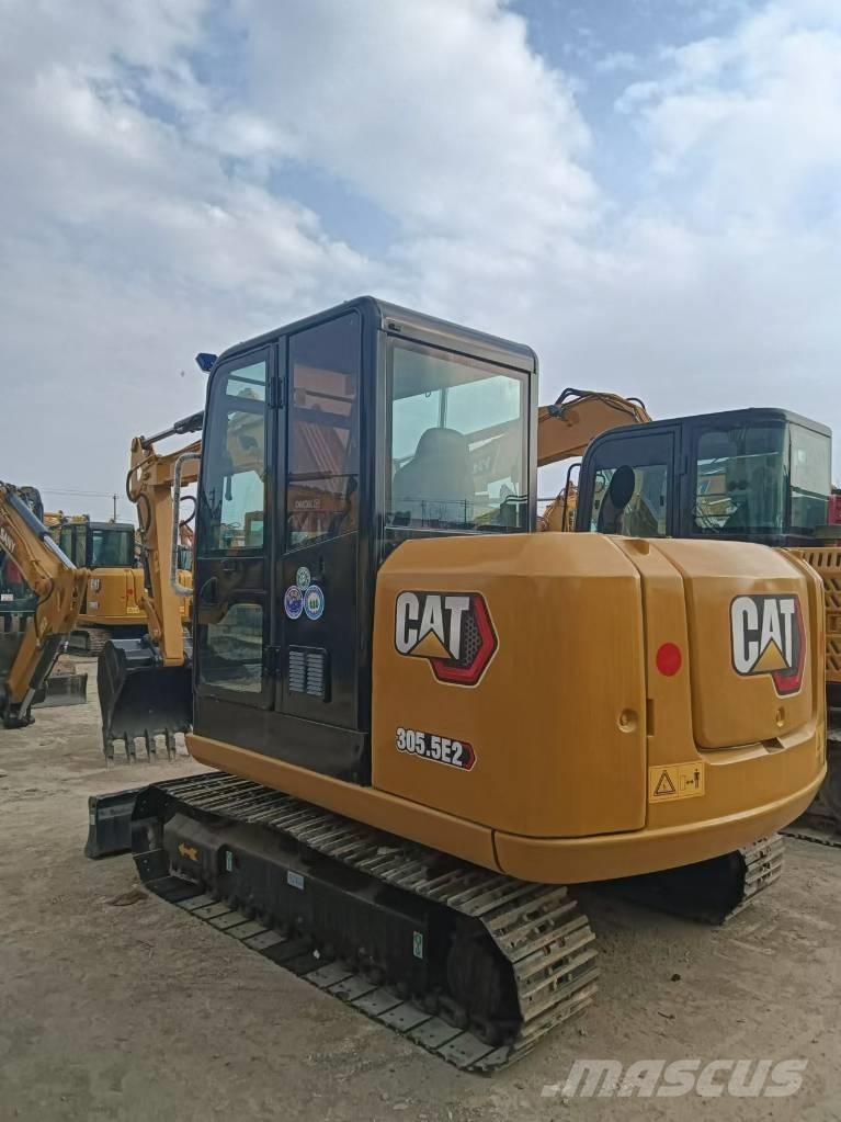 CAT 305.5 حفارات صغيرة أقل من 7 طن (حفارات صغيرة)