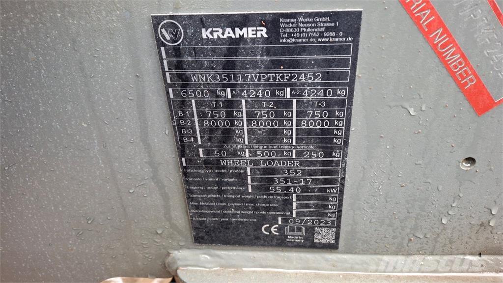 Kramer 8085T لوادر صغيرة