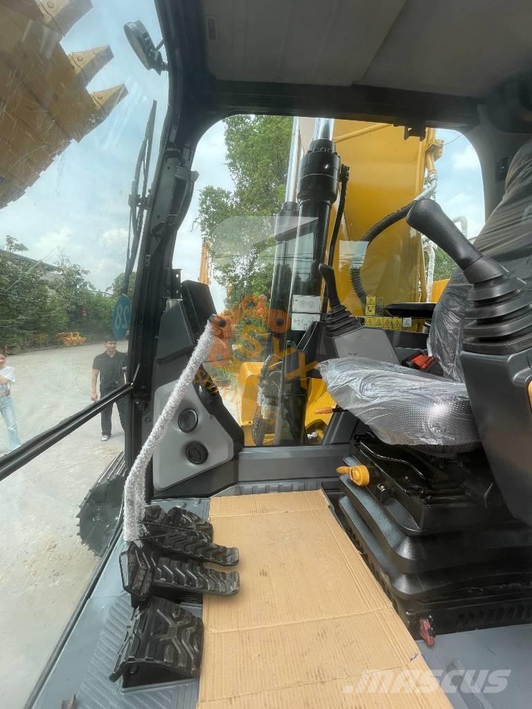 CAT 320GC حفارات زحافة