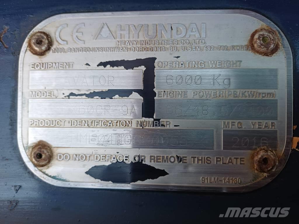 Hyundai 60cr-9a حفارات صغيرة أقل من 7 طن (حفارات صغيرة)