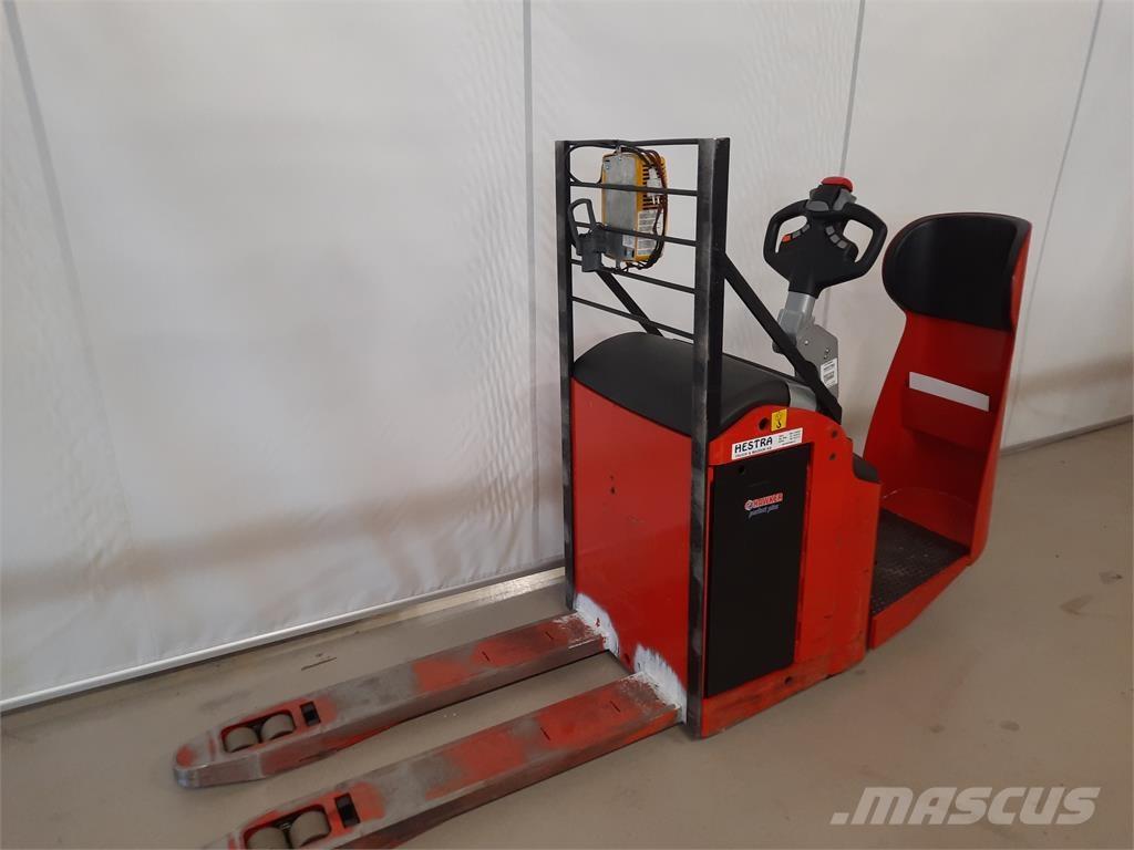 Manitou EP22M PFF رافعة منخفضة المستوى ذات منصة
