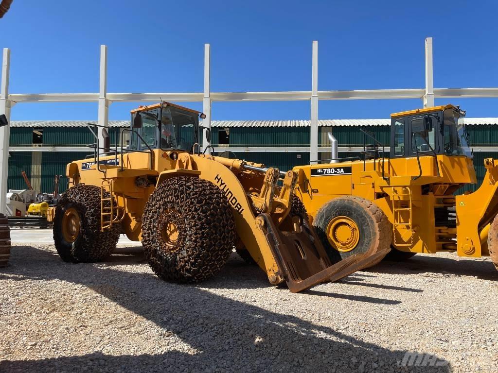 Hyundai HL 780-3 لوادر بعجل