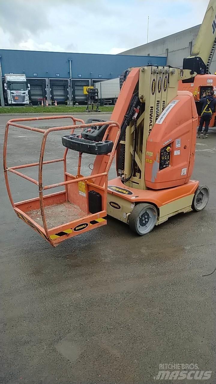 JLG T10E رافعات ومنصات أخرى