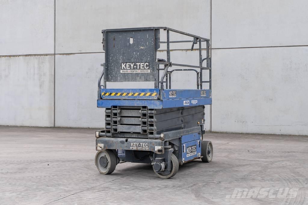 Aichi SV 10 EWL رافعات مقصية الشكل
