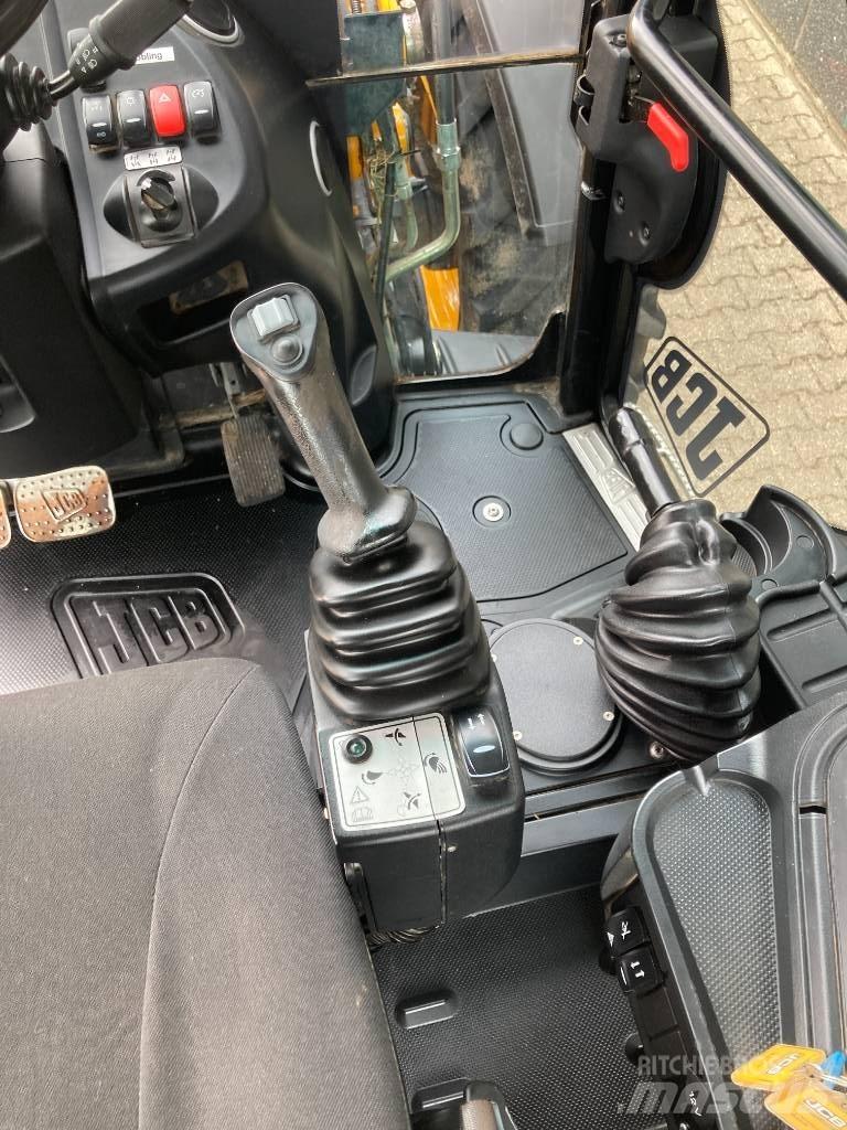 JCB 4 CX لوادر ذات جرافات عكسية