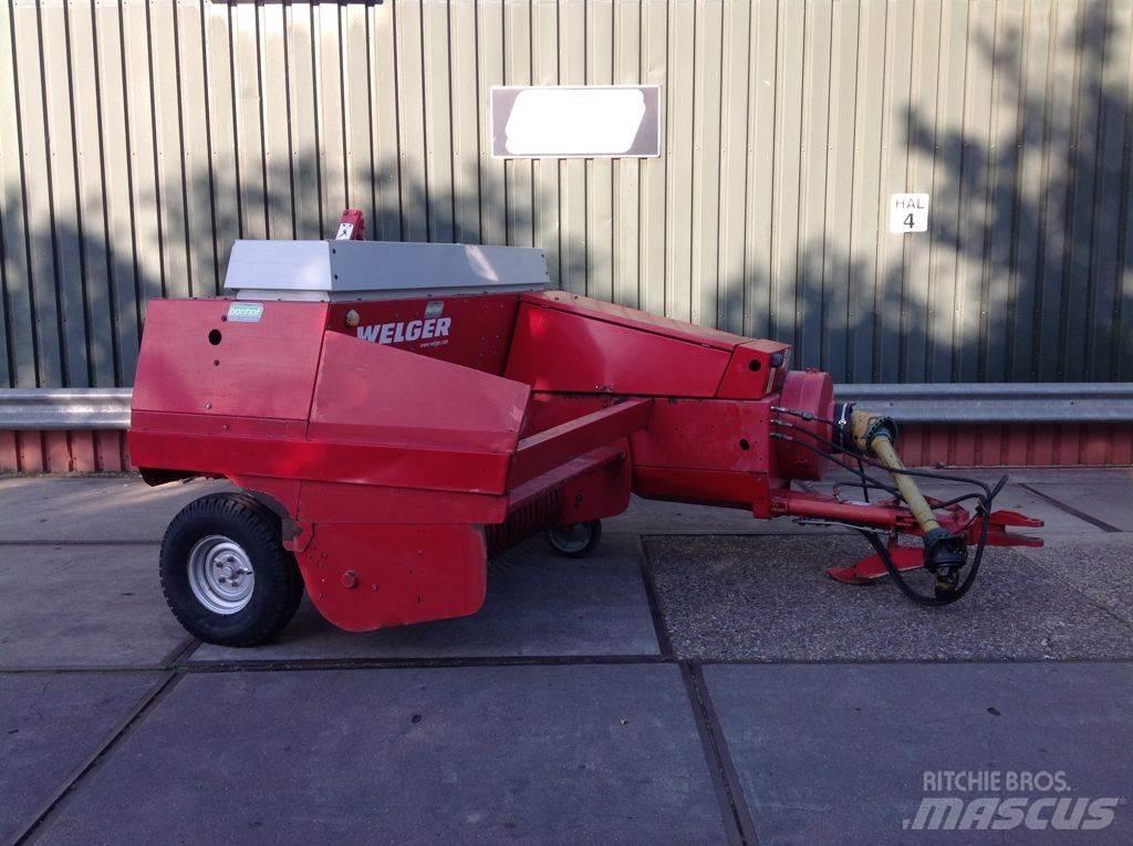 Welger AP 630 حصادات الأعلاف
