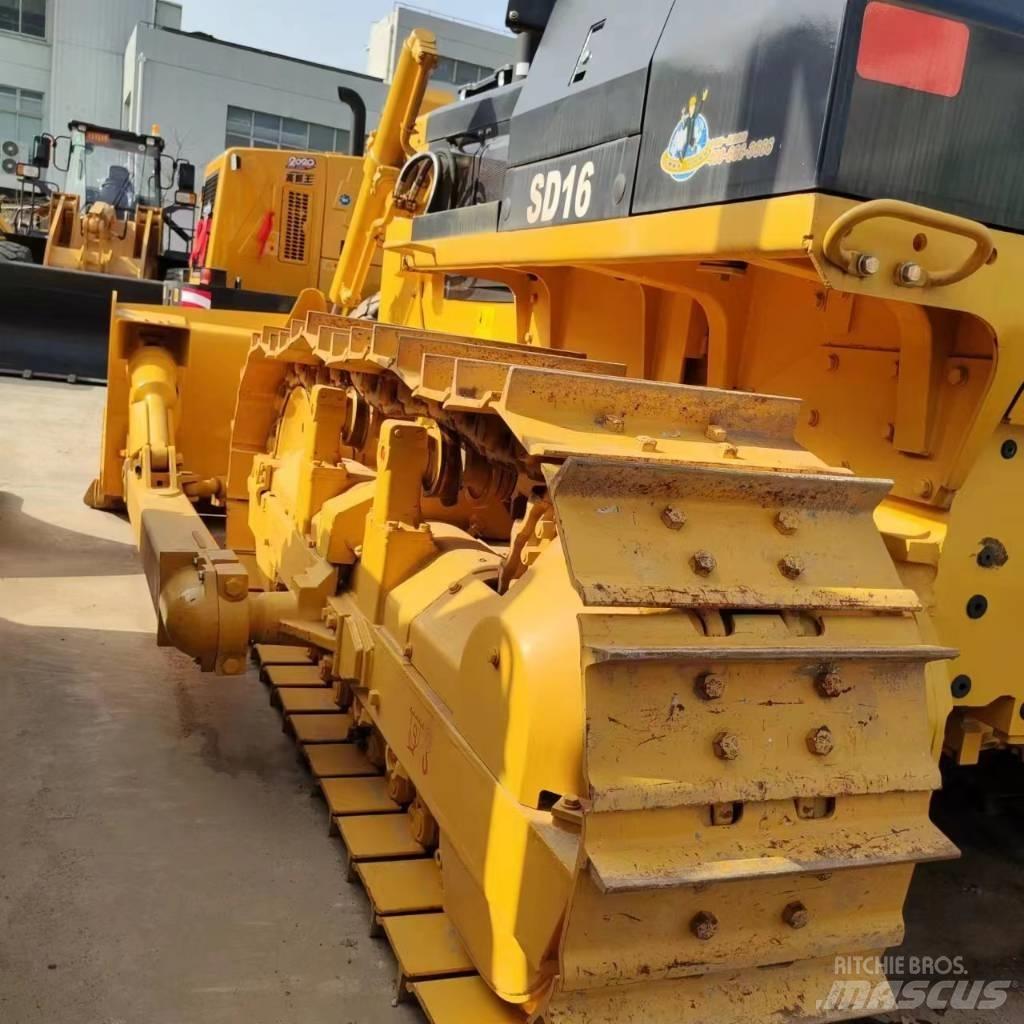 Shantui SD 16 بلدوزرات مجنزرة