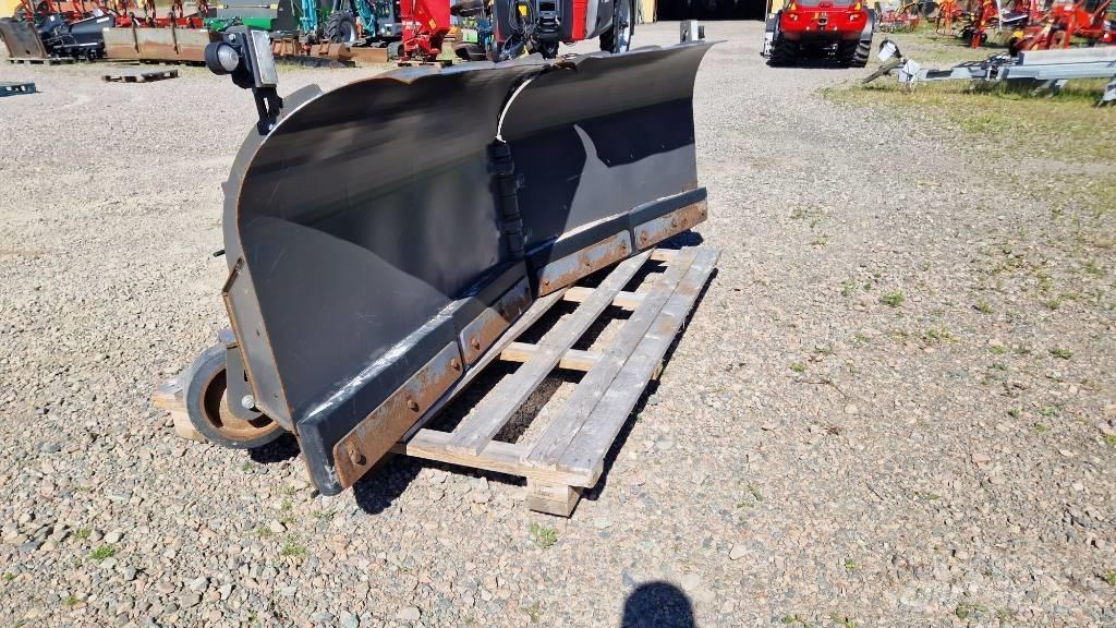 Holms PV 320 Vikplog محاريث