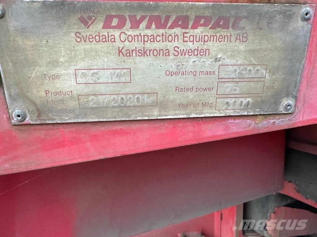Dynapac CS 141 مداحل ثنائية الاسطوانة