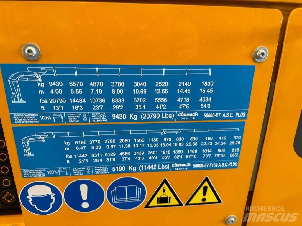 JMG MC 50000 RE رافعات الطرق الوعرة