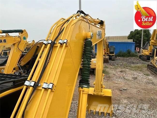 Komatsu PC 240 حفارات زحافة