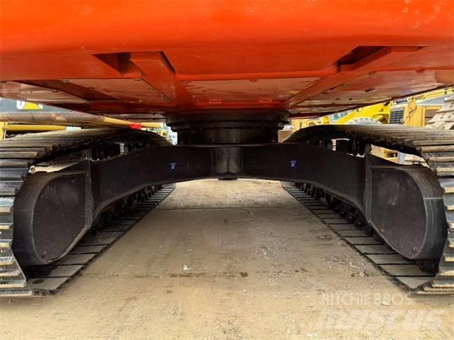 Doosan DX 225 LC حفارات زحافة