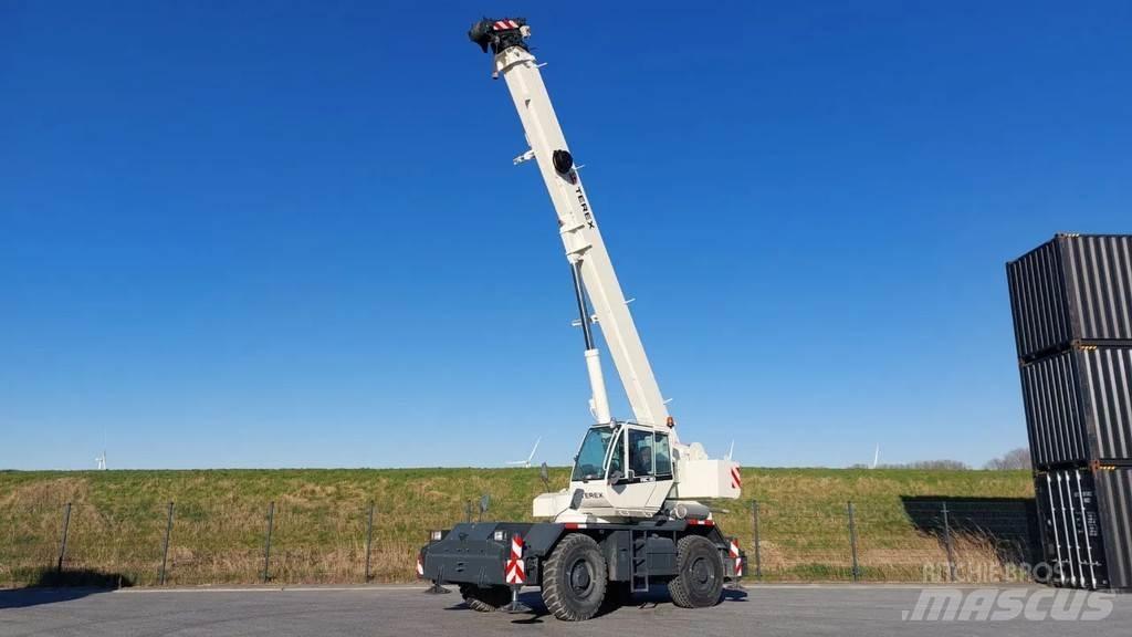 Terex RC30-1 رافعات الطرق الوعرة