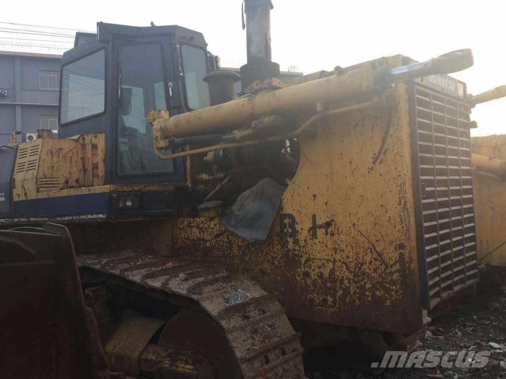 Komatsu D 155 A-1 بلدوزرات مجنزرة