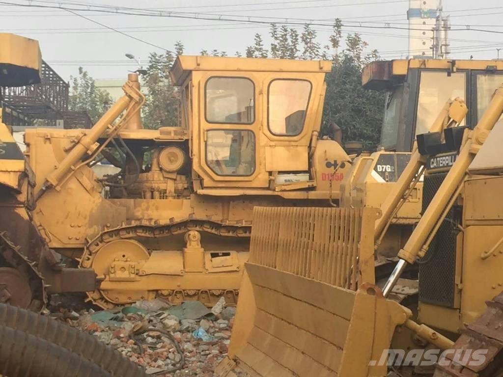 Komatsu D 155 A-1 بلدوزرات مجنزرة