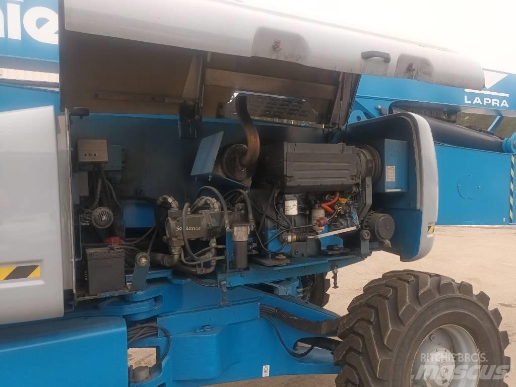 Genie Z 135/70 RT رافعات سلة مفصلية