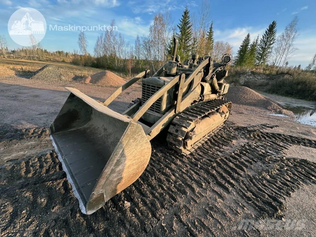 CAT 955 لوادر زحافة