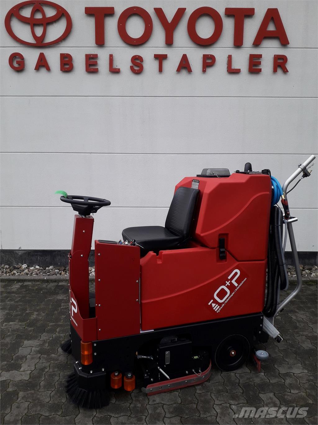 Factory Cat GTX-HD شاحنات كاسحة