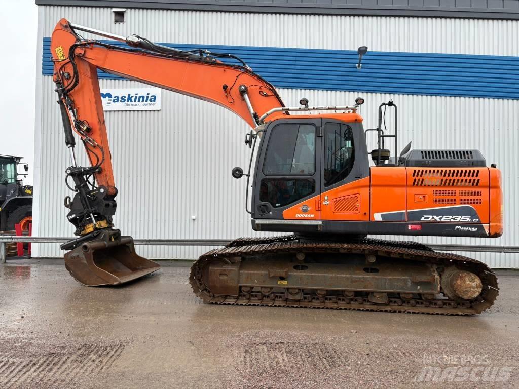 Doosan DX235LC-5 حفارات زحافة