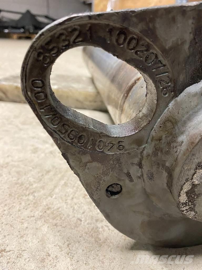 Liebherr A934C مكونات أخرى