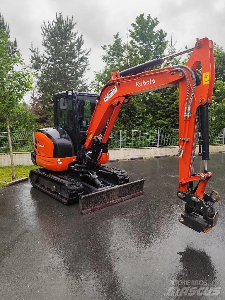 Kubota KX 042-4 حفارات صغيرة أقل من 7 طن (حفارات صغيرة)