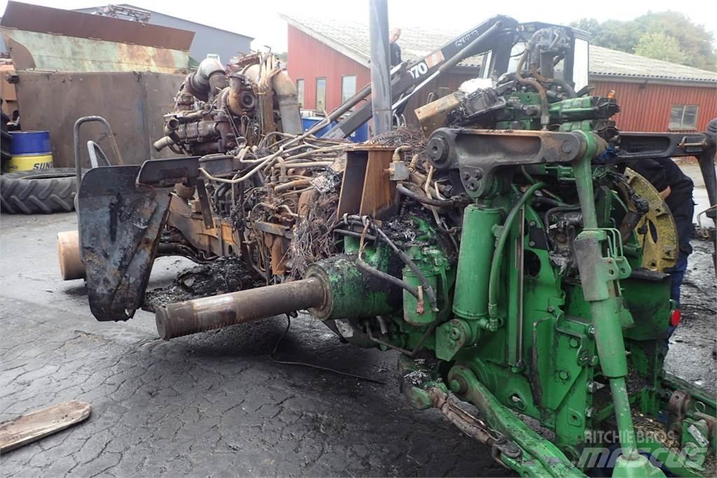 John Deere 7230 R الجرارات