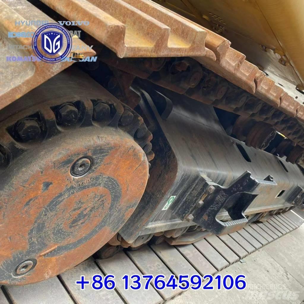 CAT 349 E حفارات زحافة