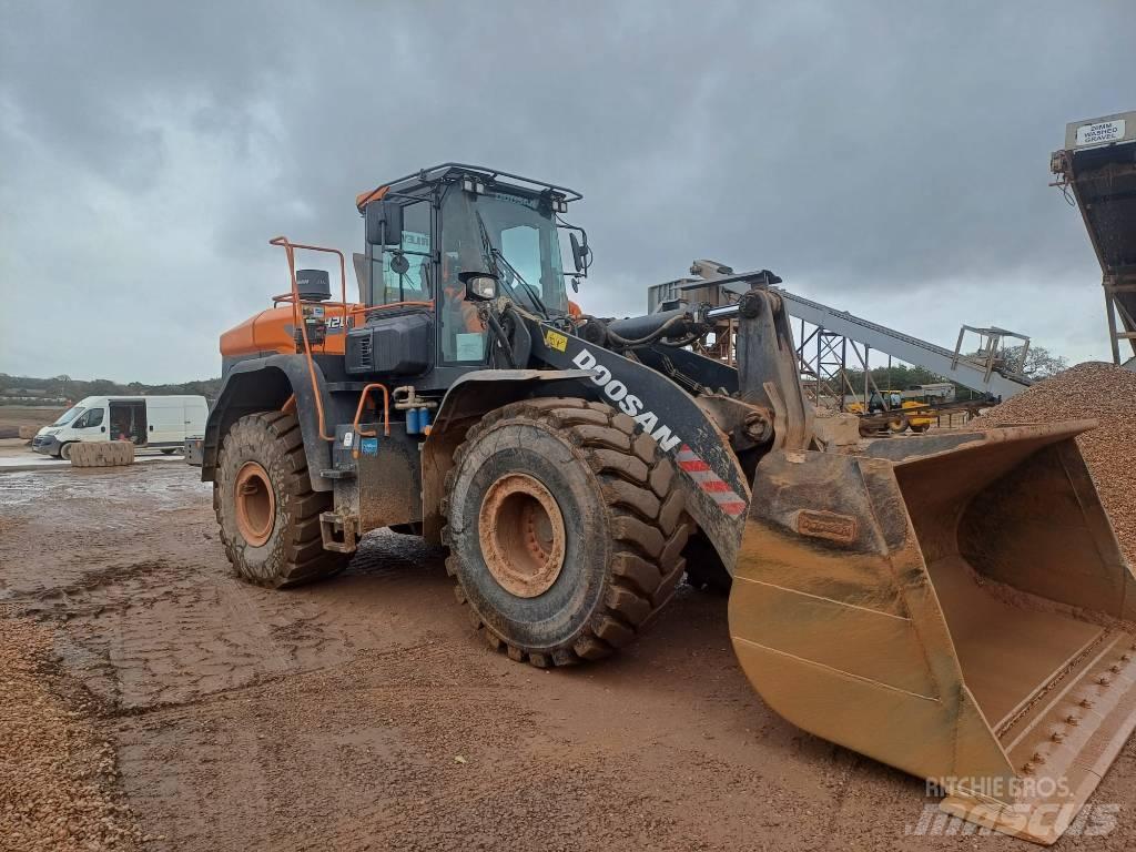 Doosan DL420-7 لوادر بعجل