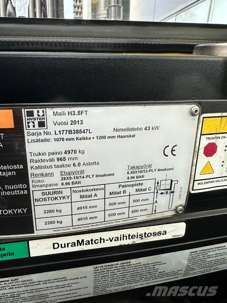 Hyster H 35 FT شاحنات الديزل