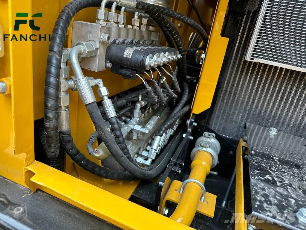 Sany 135c pro حفارات زحافة
