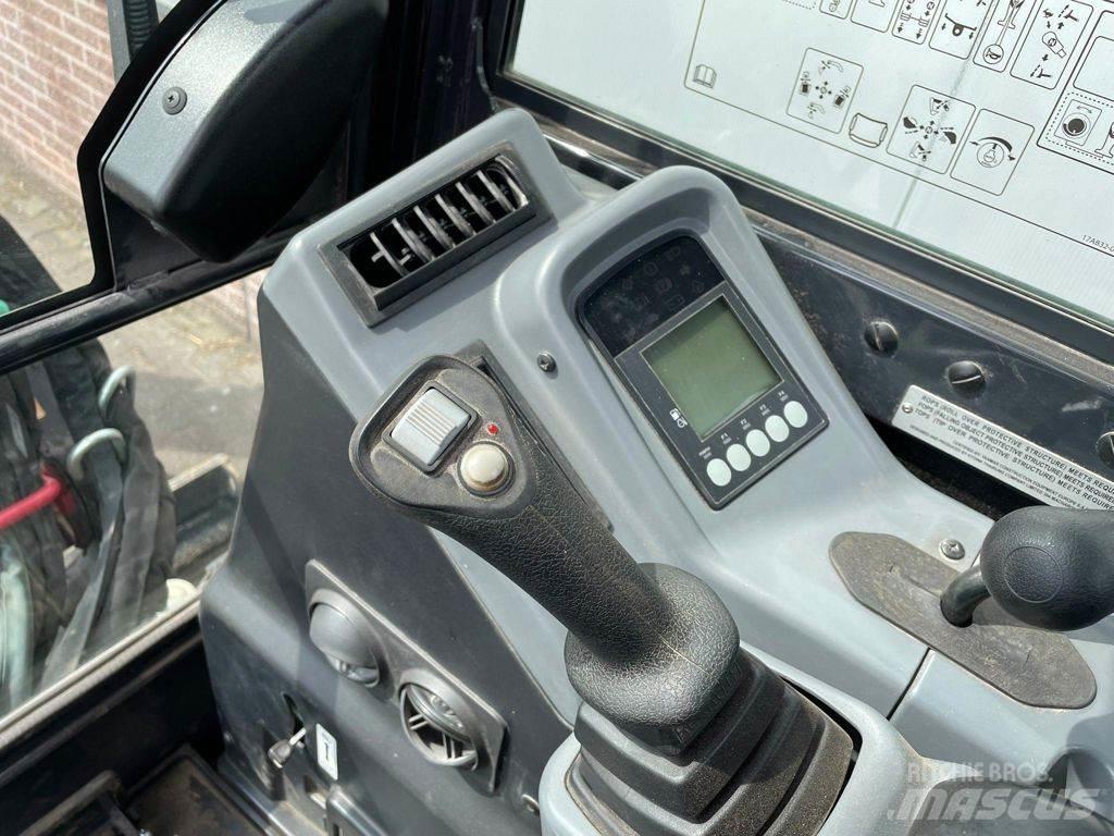 Yanmar VIO33-6 حفارات صغيرة أقل من 7 طن (حفارات صغيرة)