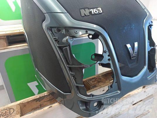 Valtra N 163 hood كابينة والداخلية