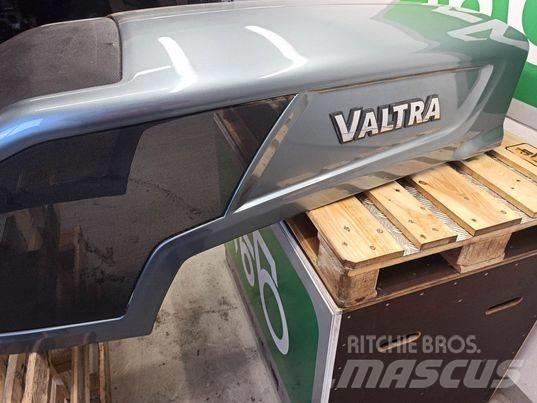 Valtra N 163 hood كابينة والداخلية