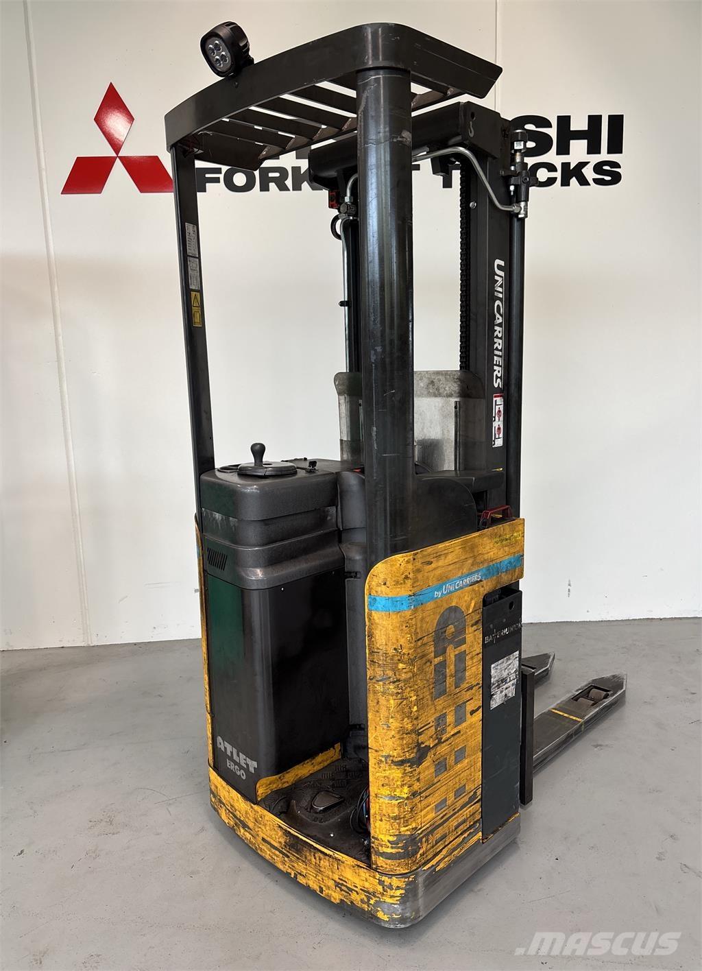 Atlet A160 شاحنات مناولة ذاتية الدفع