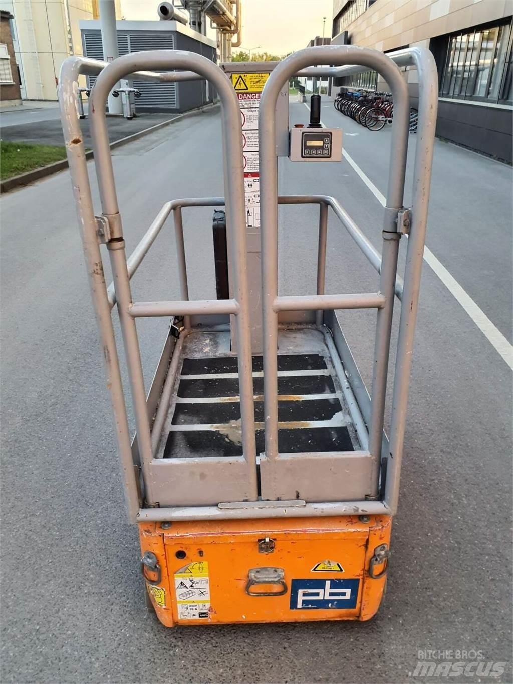 Manitou 60 V (01206) رافعات السارية الرأسية