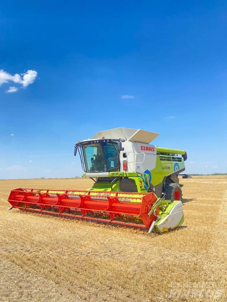 CLAAS Lexion 770 TT حصادات