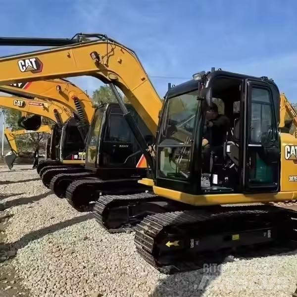 CAT CAT307 حفارات زحافة