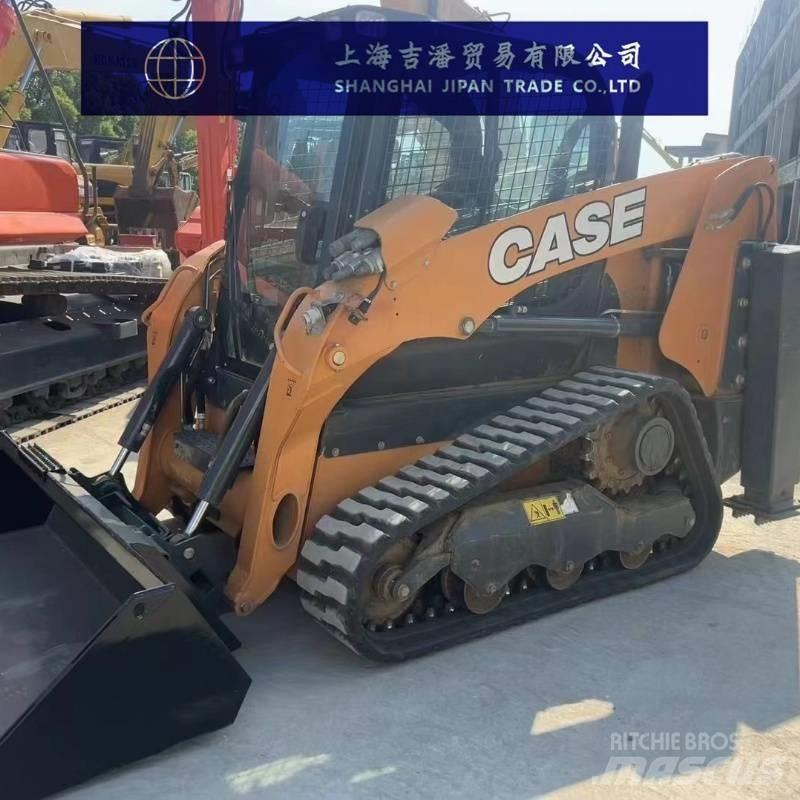 CASE TR 270 لوادر انزلاقية التوجيه