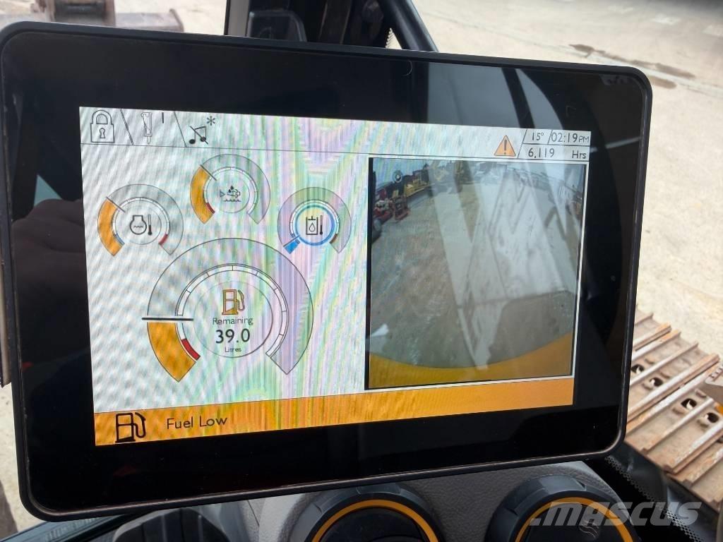 JCB 220X L SV حفارات زحافة
