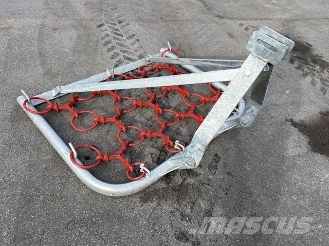 Peecon WS 135 TG زلاقات الطرق