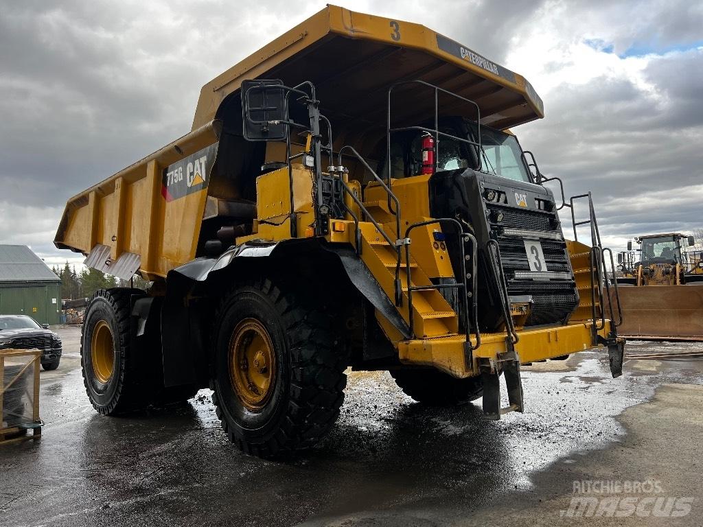 CAT 775 G شاحنات المخلفات الصلبة