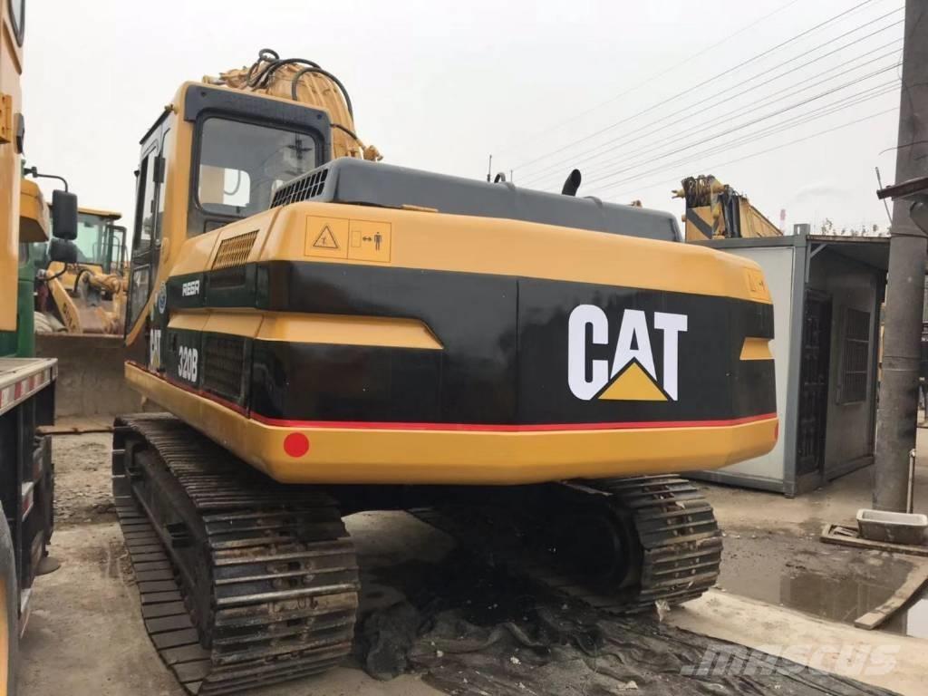 CAT 320 CL حفارات زحافة