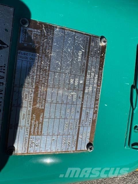 Komatsu FG 70 شاحنة مناولة