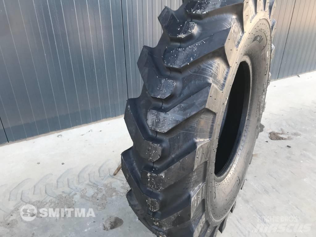  Magna 1400 x 24 المسارات والسلاسل والهيكل السفلي