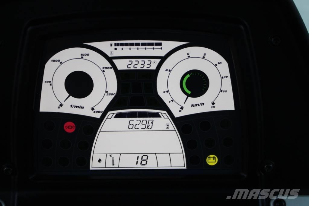 Bomag BW 174 AP-4V مداحل ثنائية الاسطوانة