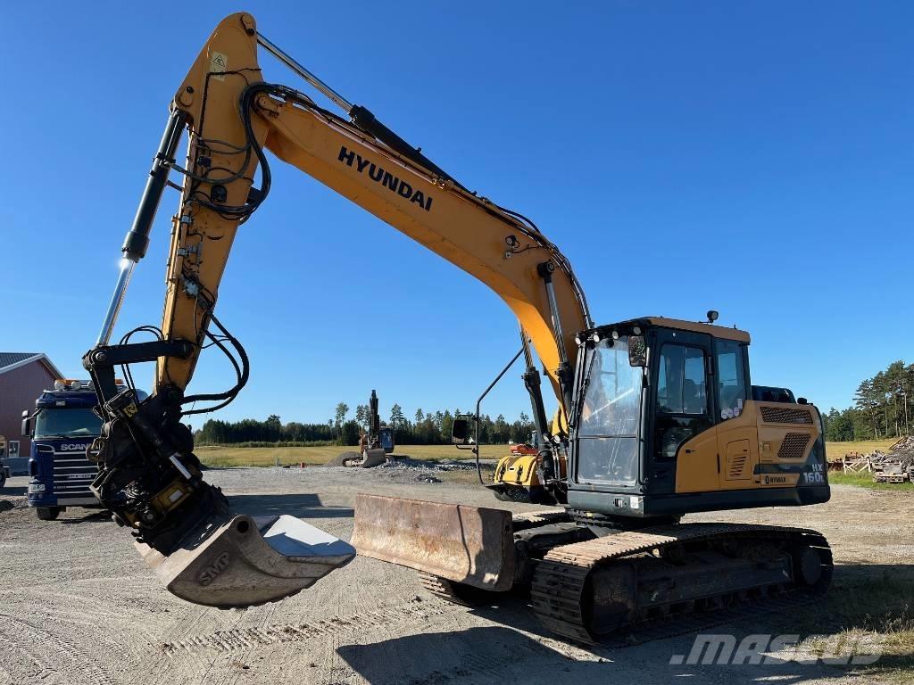 Hyundai HX 160 L حفارات زحافة