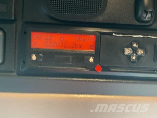 DAF LF 230 شاحنات مسطحة / أوناش