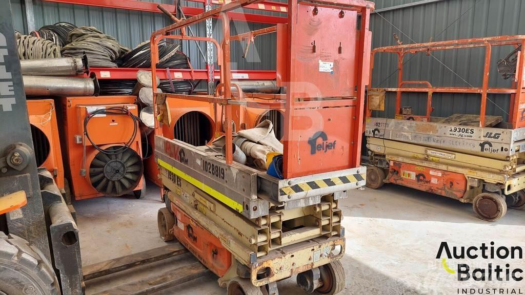 JLG 1930 ES رافعات مقصية الشكل