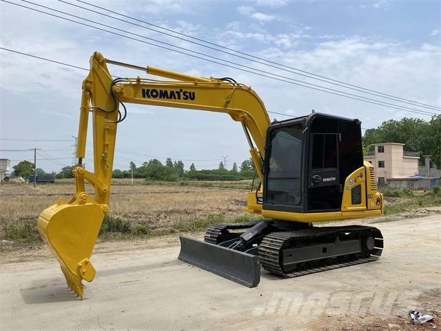 Komatsu pc70-8 حفارات زحافة